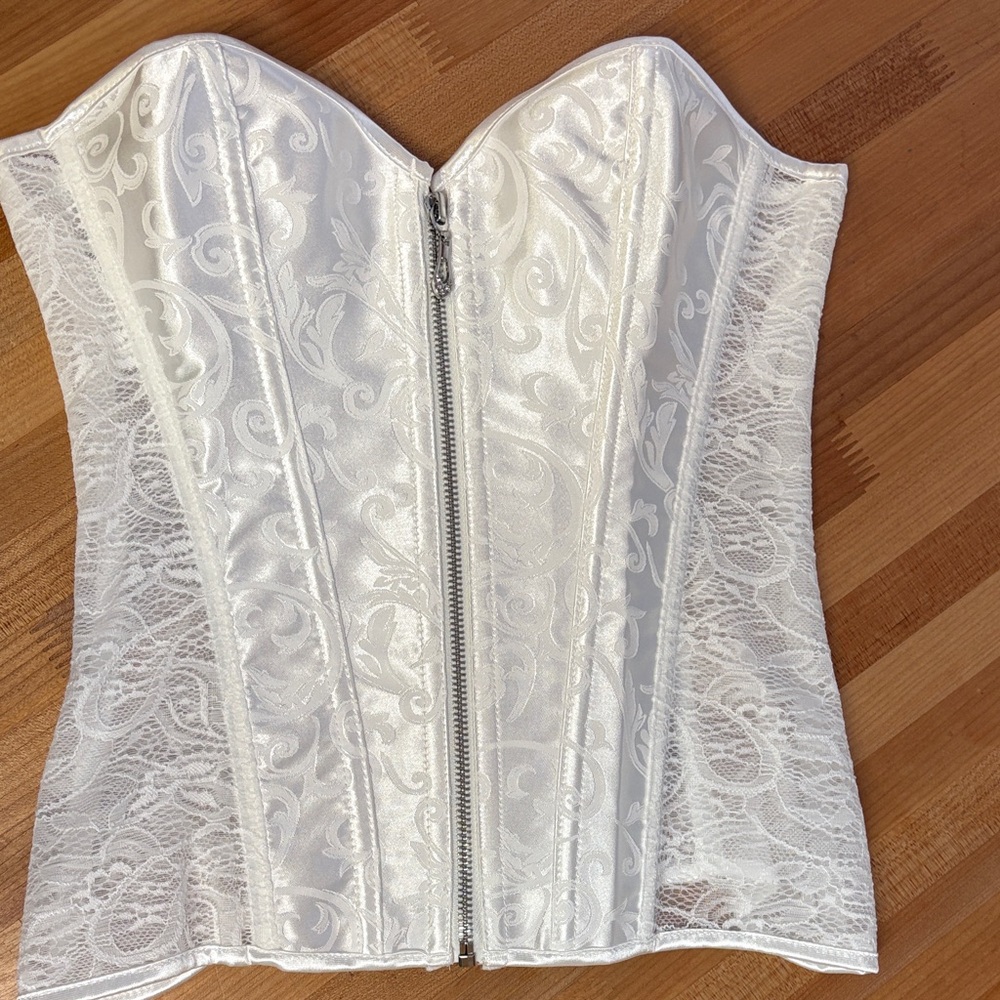 White Lace Corset New